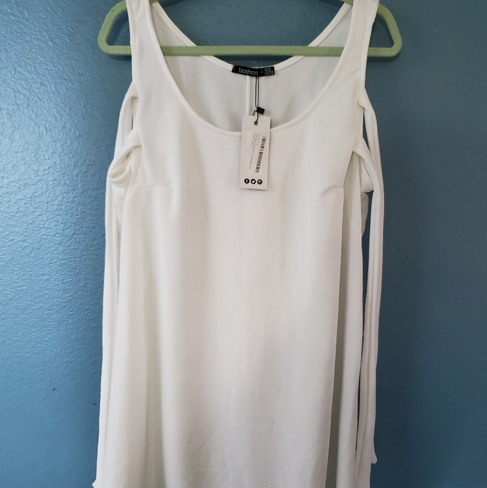 Boohoo dress NWT